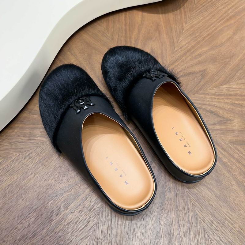 Amiri MA Logo Pony Hair Leather Mule – Black