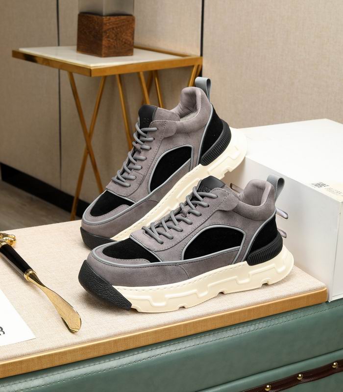 UGG High-Top Platform Sneaker – Grey & Black