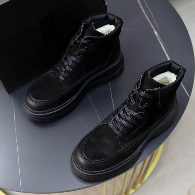 UGG High-Top Platform Work Boot – All Black