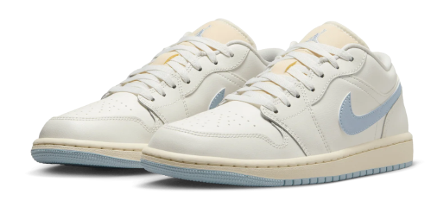 Women's Air Jordan 1 Low SE 'Ghost' Pearlized Quilt